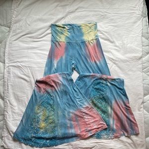 Bell Bottom Leggings